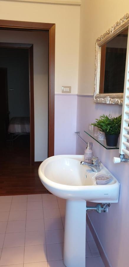 Saint Peter Vatican City Large Apartment Barbara Casa Vacanza Рим Екстериор снимка