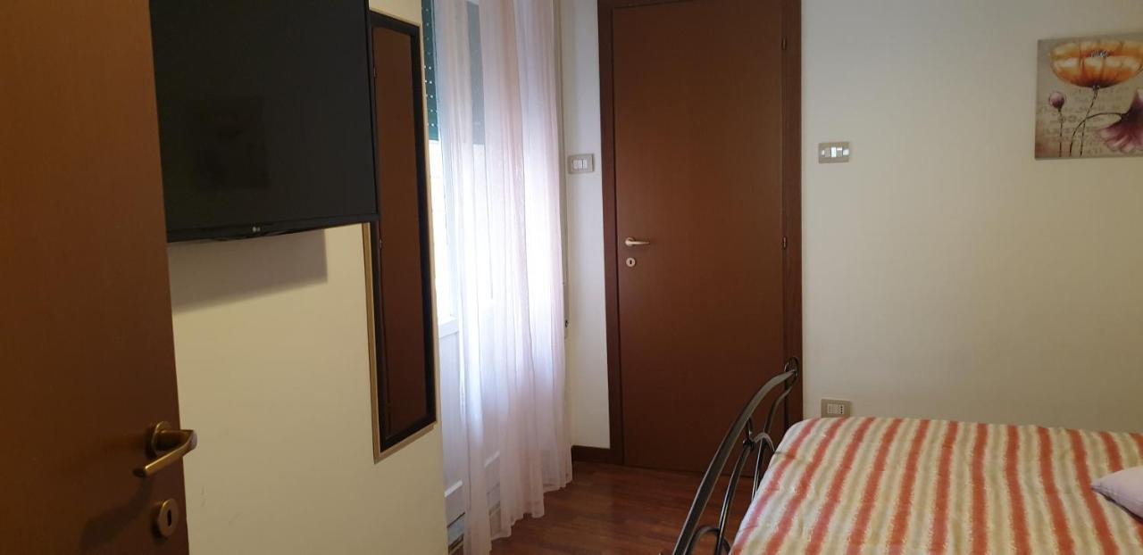 Saint Peter Vatican City Large Apartment Barbara Casa Vacanza Рим Екстериор снимка