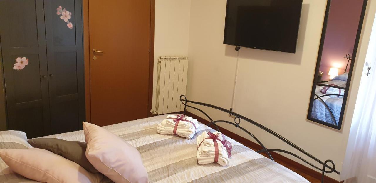 Saint Peter Vatican City Large Apartment Barbara Casa Vacanza Рим Екстериор снимка